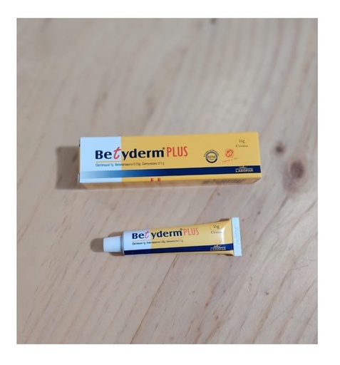 BETYDERM PLUS CREMA x 15GR - LABOFAR